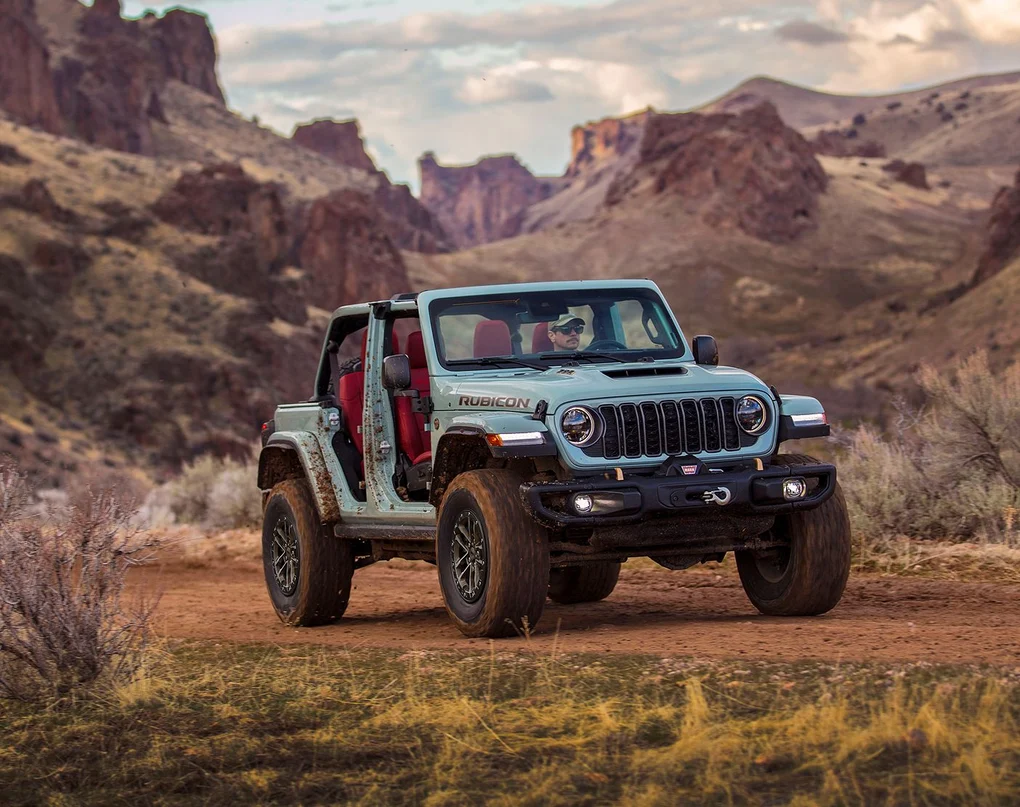 Các mẫu SUV Jeep sẽ trở lại với động cơ V8